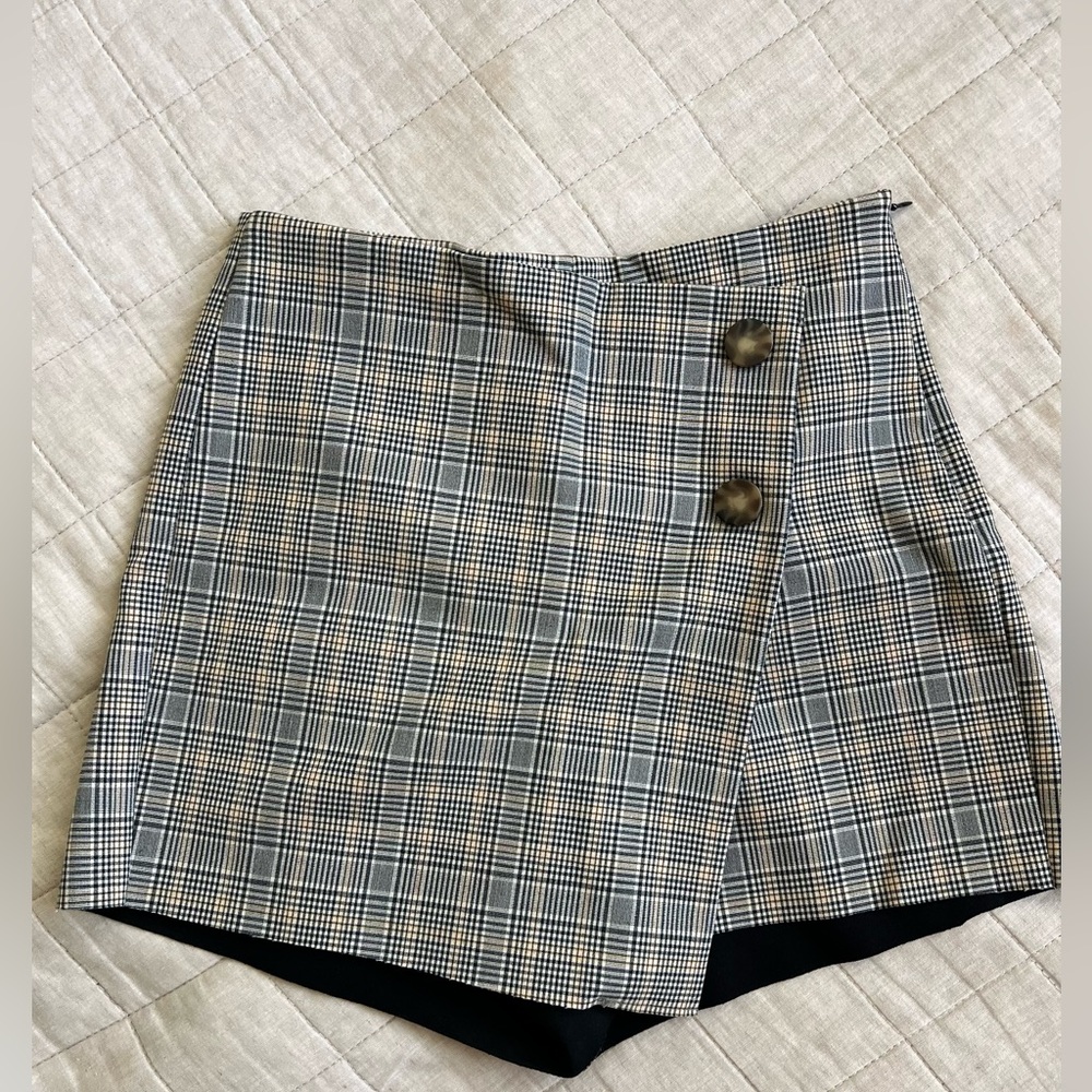 Zara skort, size xs